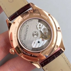 525卡地亚.DRIVE DE CARTIER系列B131359100011J50 皮带 机械男表 TF